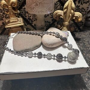 Lovely Costume jewelry - Sparkly Statement Necklace